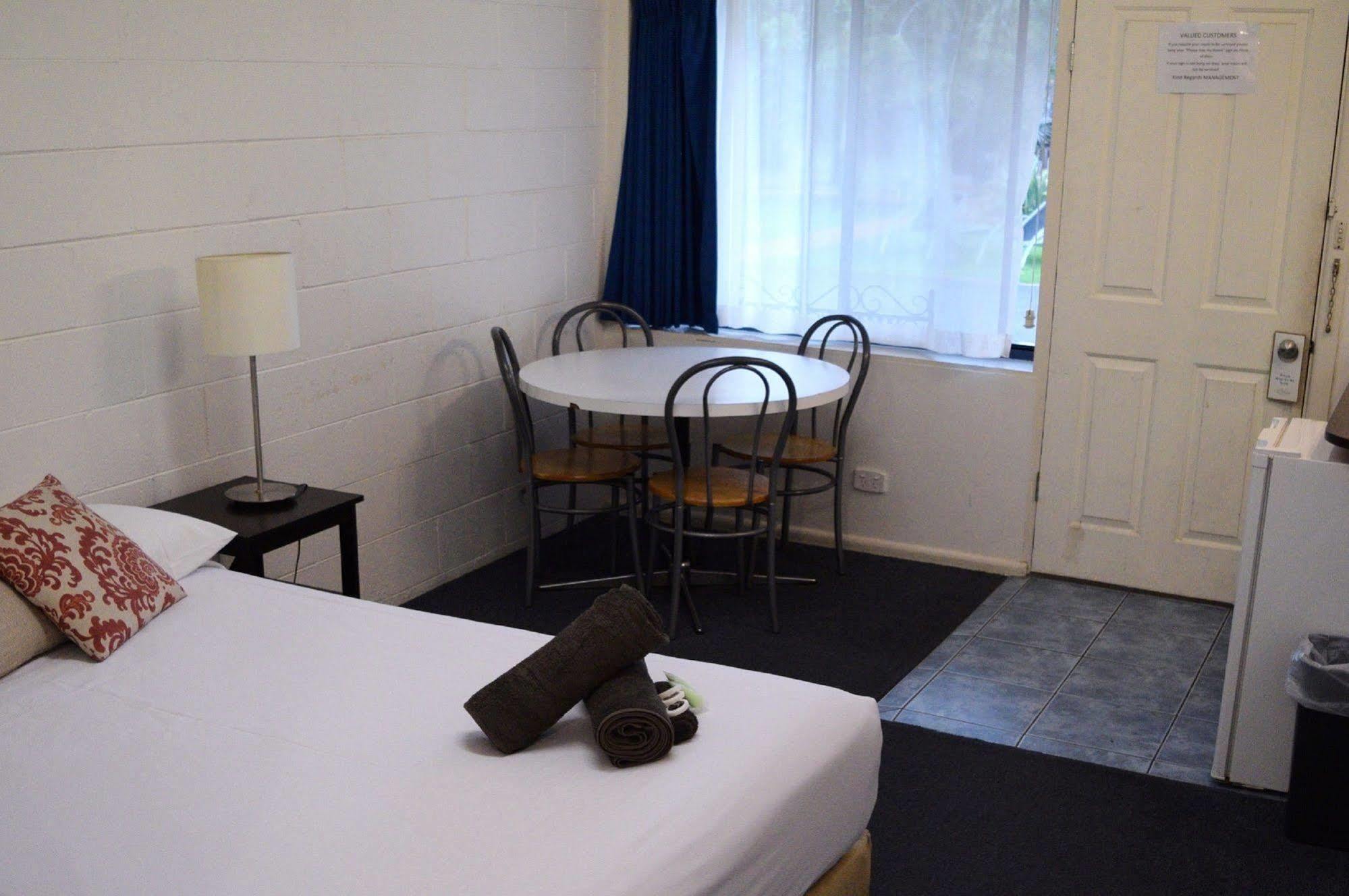 Rosebud Motel Tootgarook Экстерьер фото